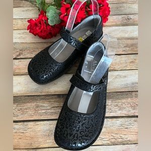 Alegria Black BEL-265 Embossed Mary Janes Shoes Size 37/US Size 7-7.5